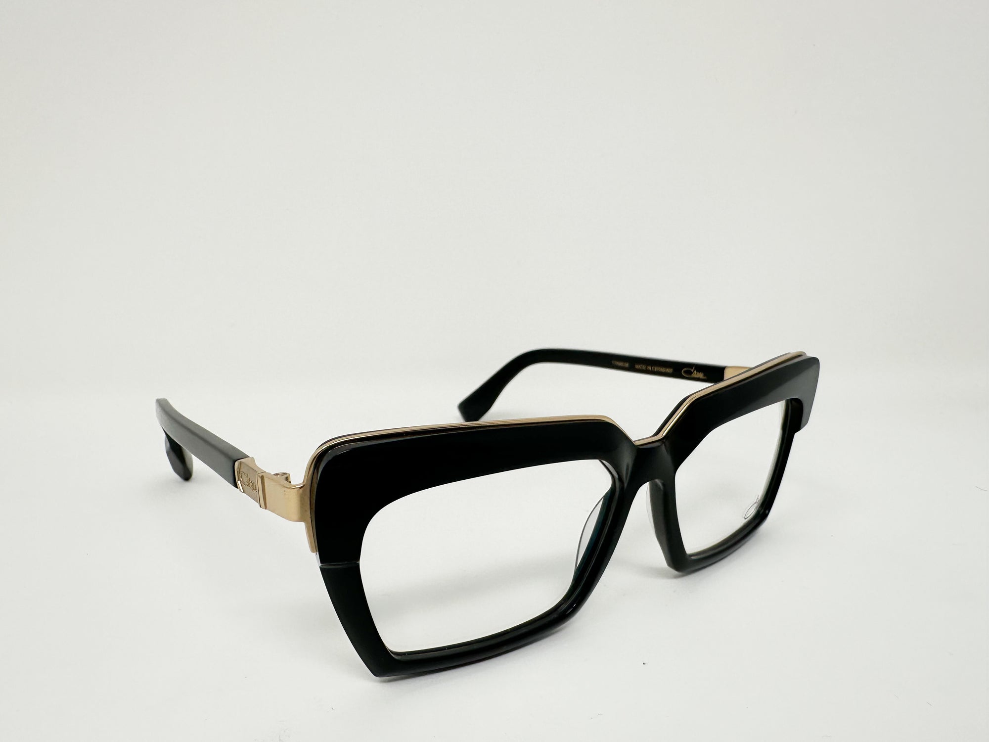 Cazal 5002 c.001