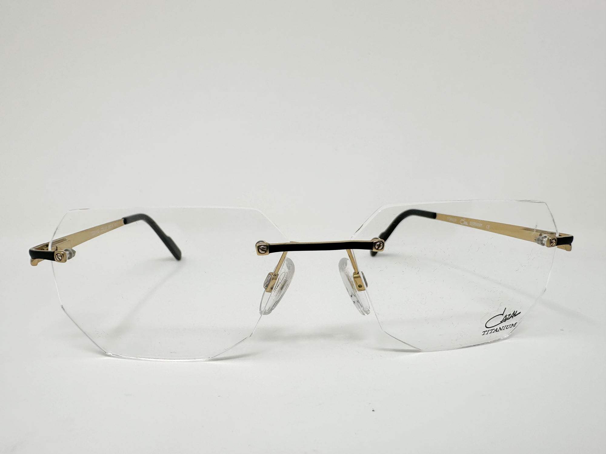 Cazal Mod.7102 c.001