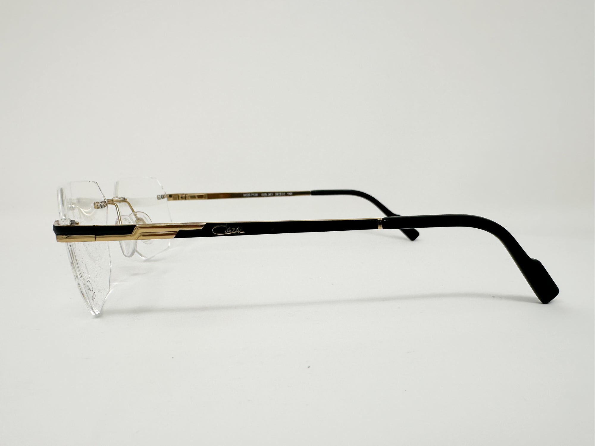 Cazal Mod.7102 c.001