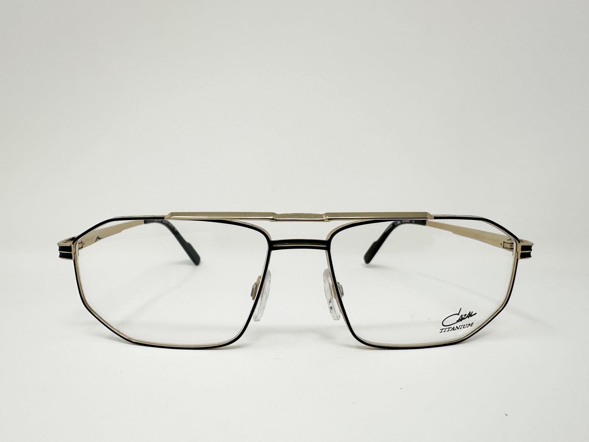 Cazal Mod.7104 c.001